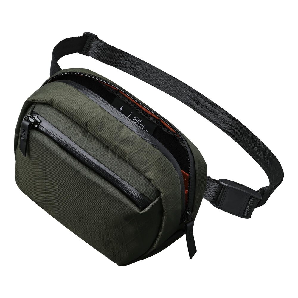 5817 Go Sling Nano 1.6L Compact Camera Sling Bag - Small EDC Crossbody Bags